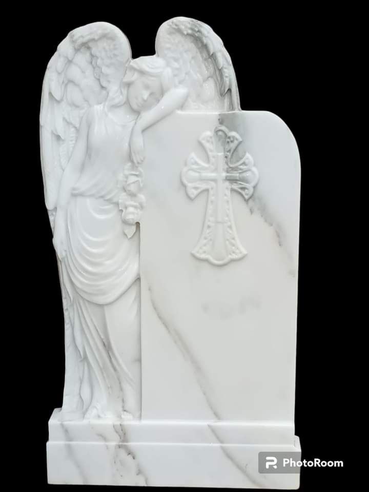 Schimb cu capre lot de monumente funerare