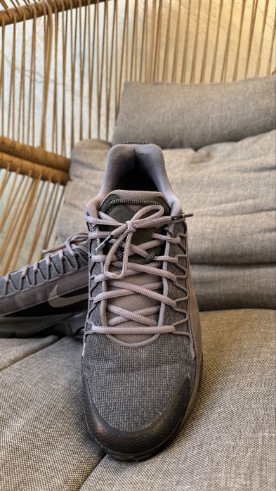 Adidasi Nike 44
