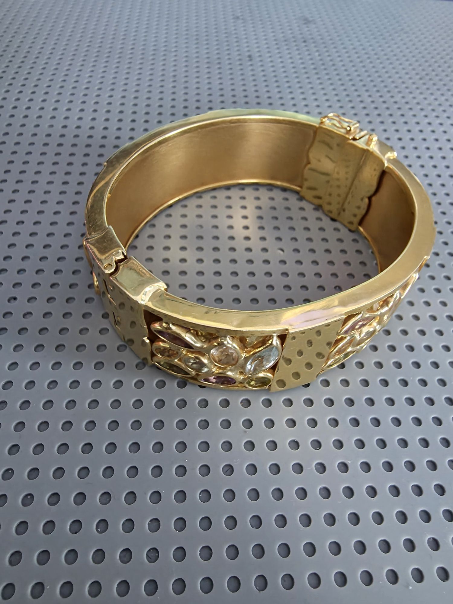 Bratara Aur 18K cu Safire , Model deosebit 83,6Grame.