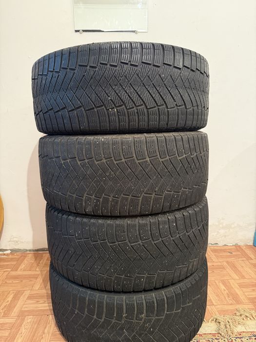 Автошина 235/45/18