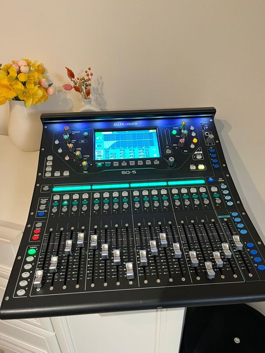Mixer digital allen&heath SQ5