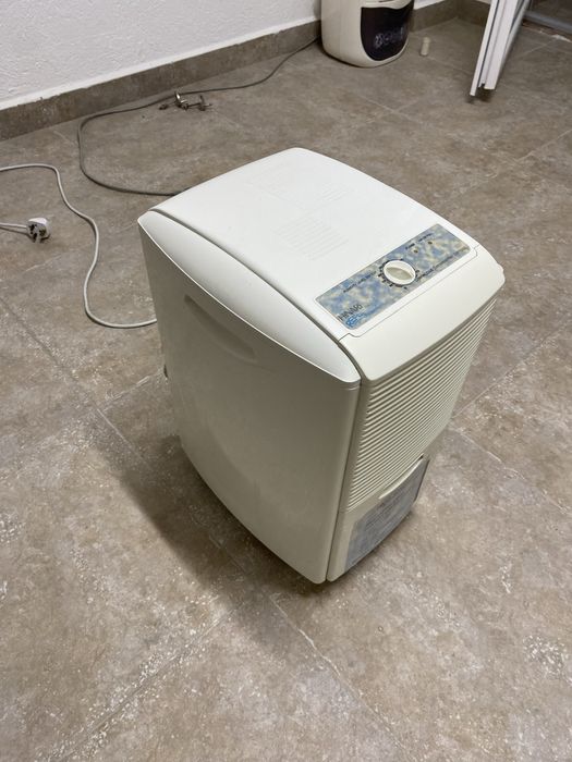 Dezumidificator incaperi