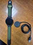 Samsung Galaxy Watch 4 44mm R875 черен LTE 4G (проблем в с дисплея)