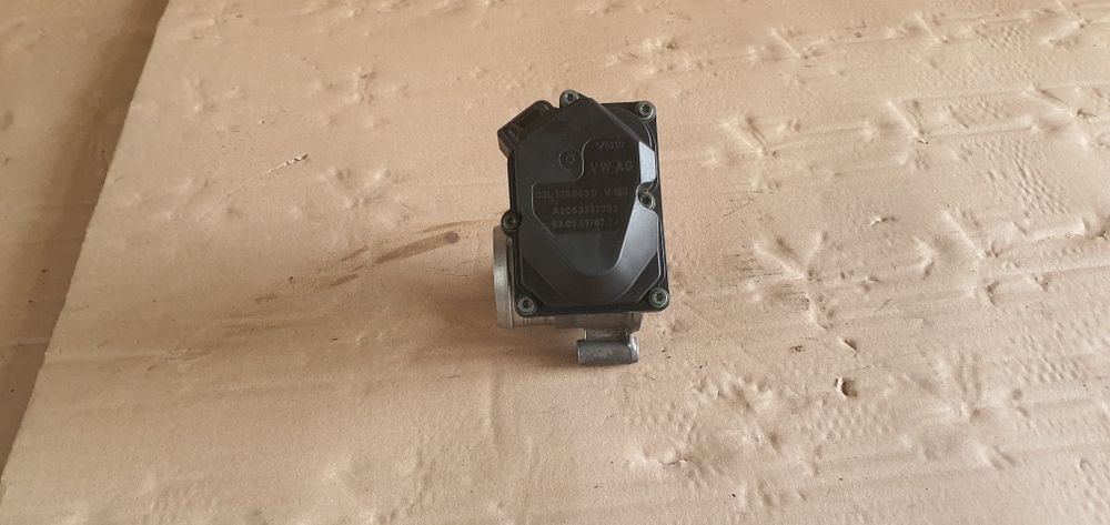 Clapeta acceleratie 2.0 tdi audi a4 b8 passat b7 tiguan seat skoda