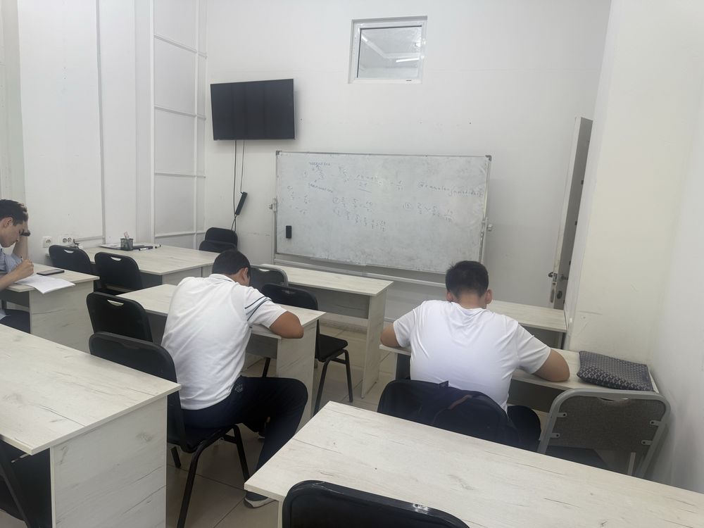 O’quv markaz xonalari jihozlari bilan ijaraga beriladi