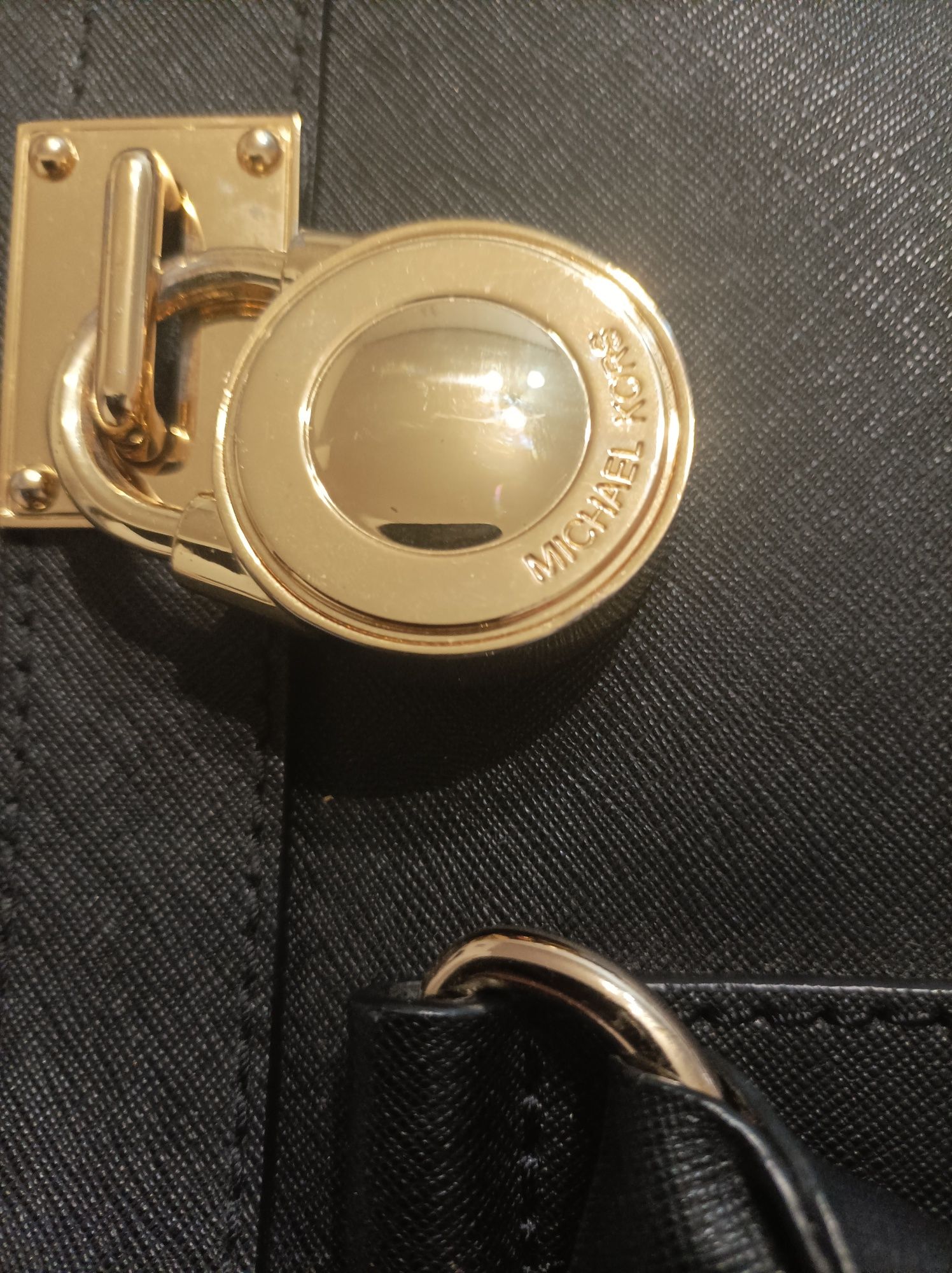 Дамска чанта Michael Kors