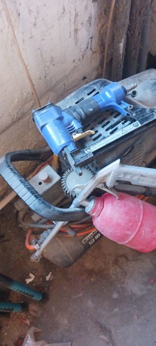 Vind compresor aer 25  litri  Einhell