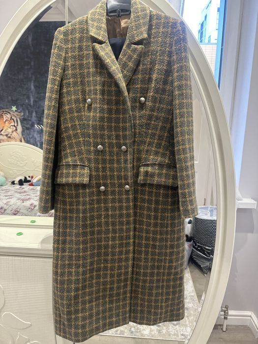 Дизайнерское женское пальто