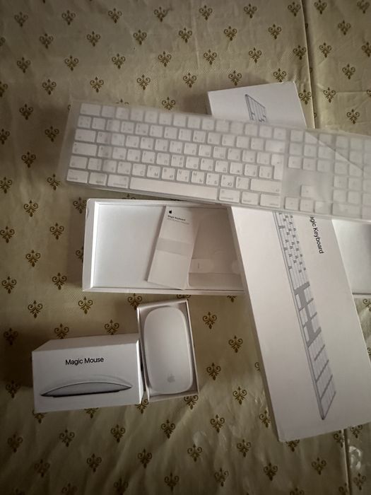 Magic mouse + Magic keyboard. Оригинальные в идеальном состояний.