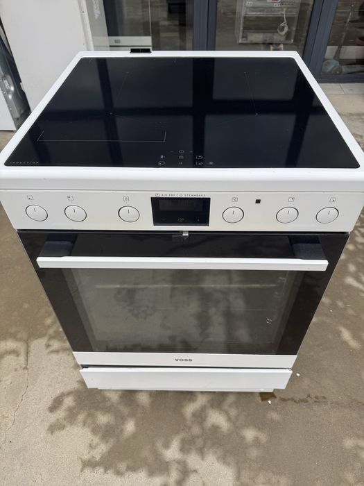 Печка с керамичен плот Електролукс ИНдукция