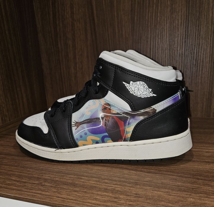 Nike Jordan Air Hologram