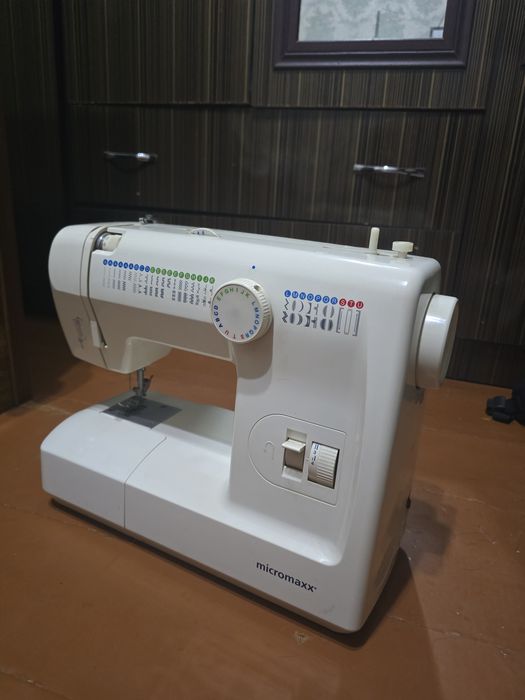 Швейная машинка micromaxx