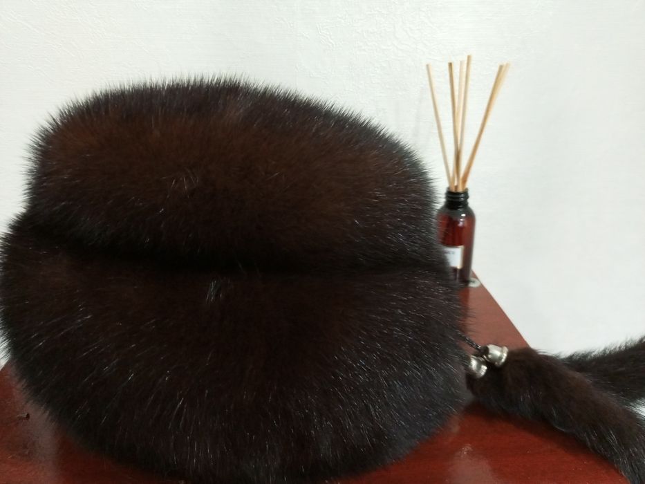 Продам шапку норковую