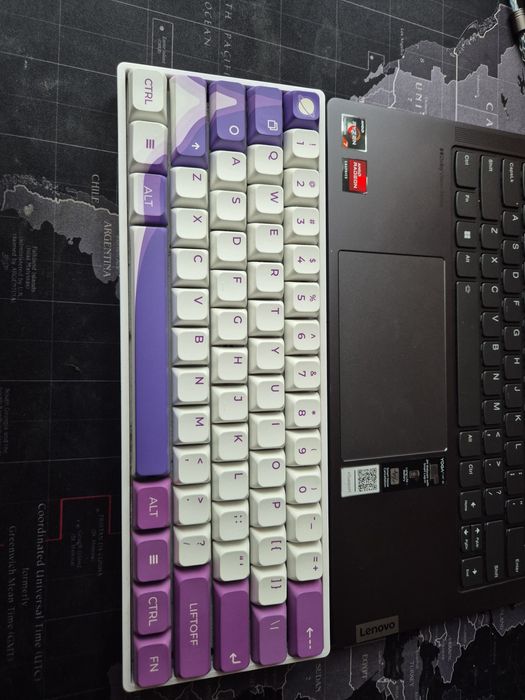 Tastatură mecanică GK61 – switch-uri Gateron Brown Optice | Hot-Swap |