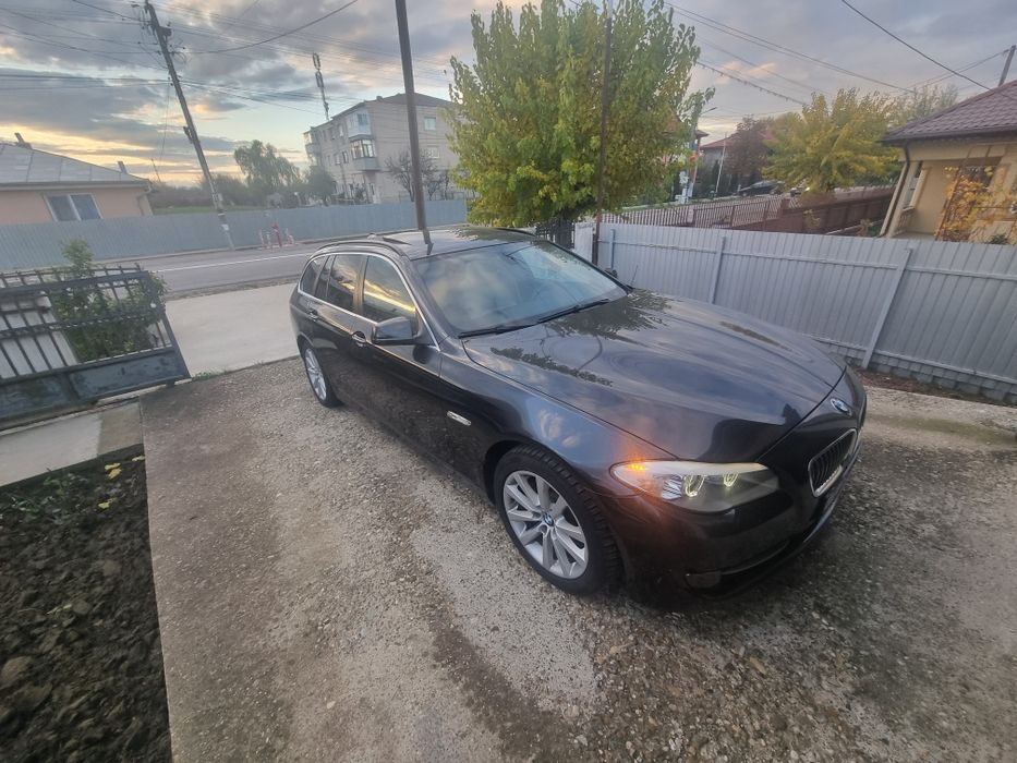 Vand bmw 520d in stare buna.