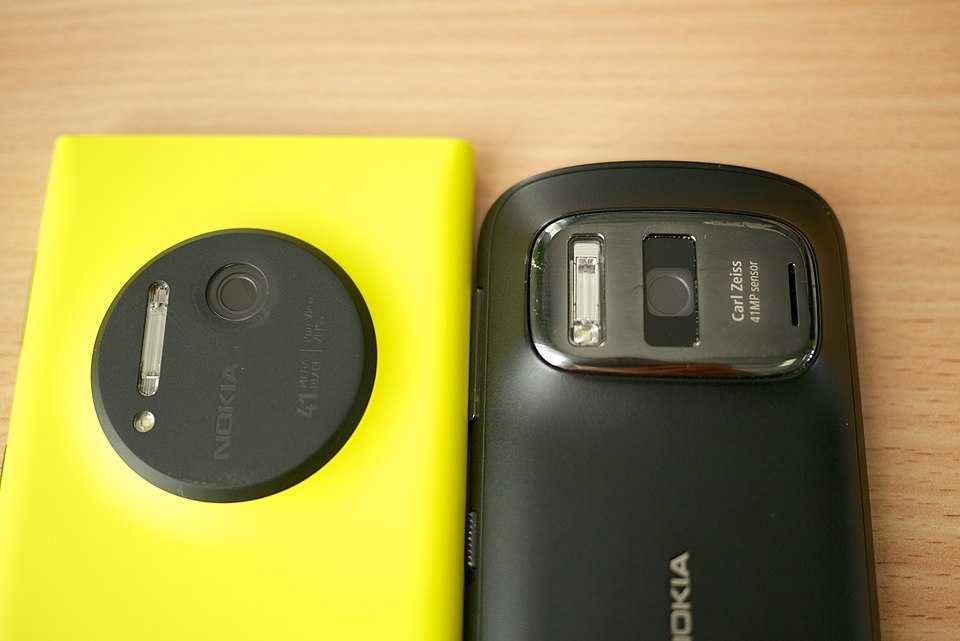 Nokia 808 PureView