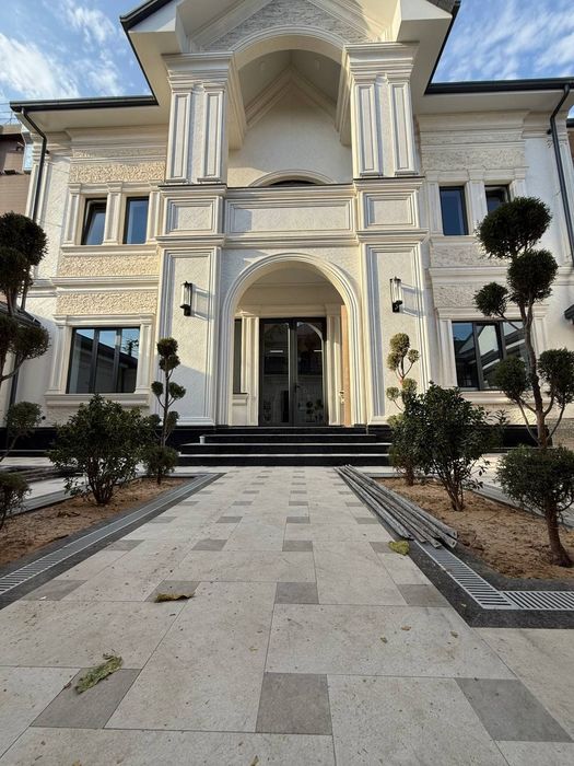 срочно продаётся новый Евро-Дом никитина 3-соток 3-уровень 6-комн 4-са