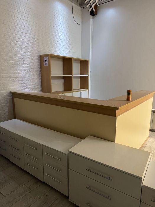 Продам Ресепшн в идеальном состоянии