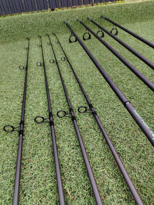 SET 4 Lansete ROBINHAN Super Point 3.9m, 3.75Ibs 2 segmente

Produs NO
