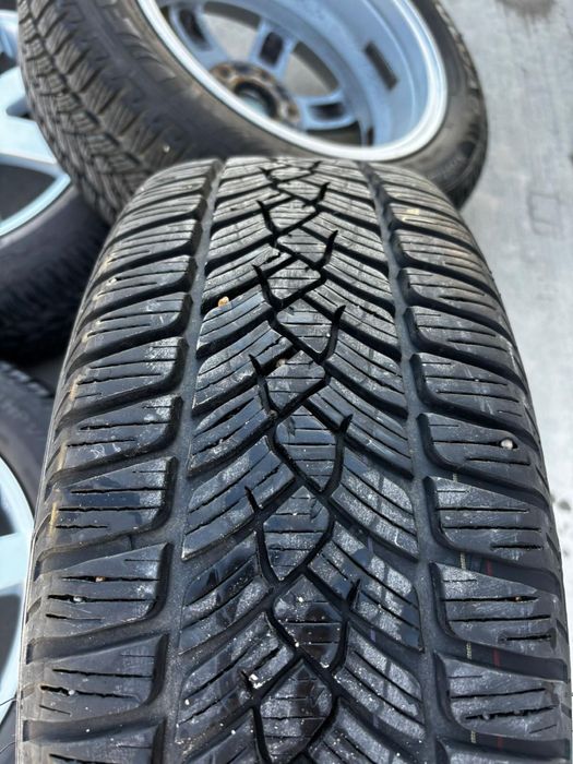 Зимни гуми с джанти 205/55/16