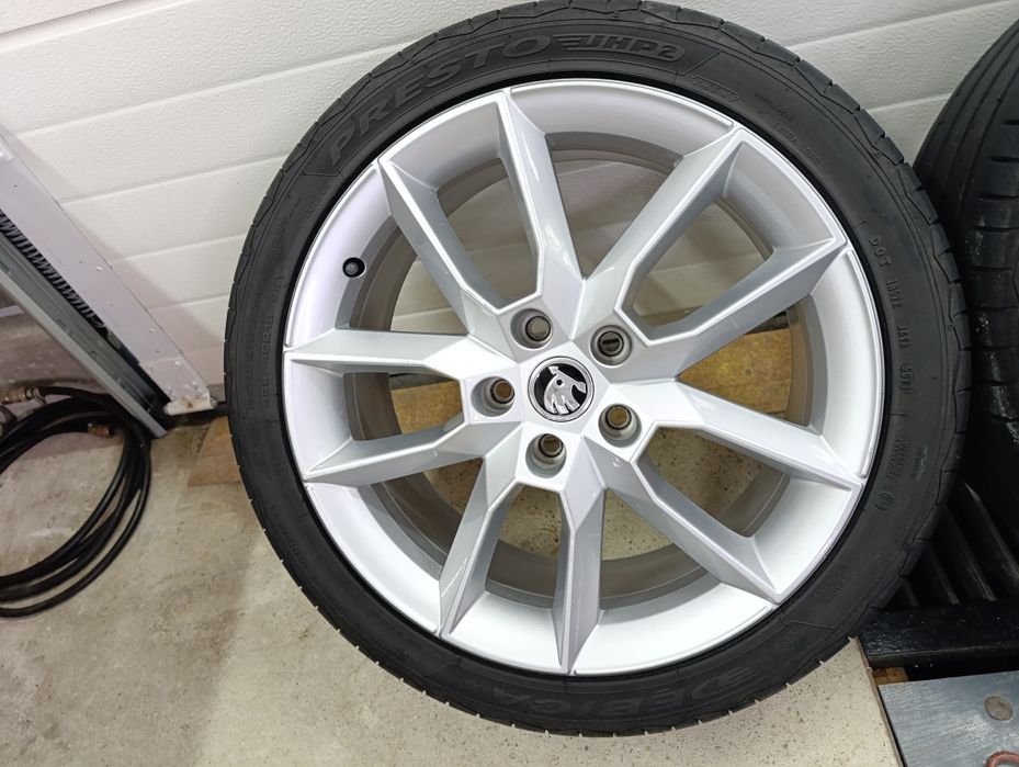 Джанти с гуми 18 5х112  Шкода Skoda