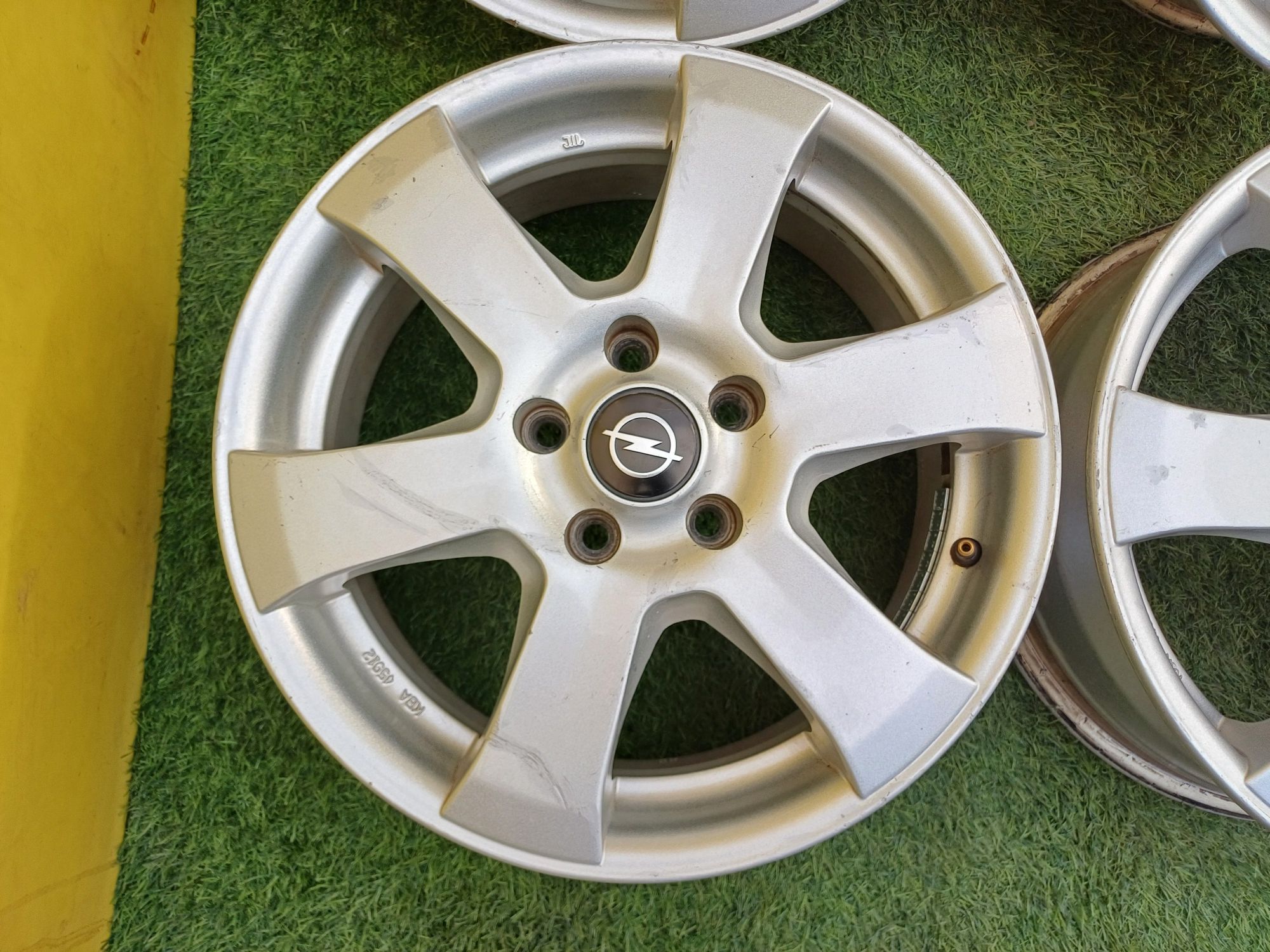 Диски R16 5×110 на Opel и другие.