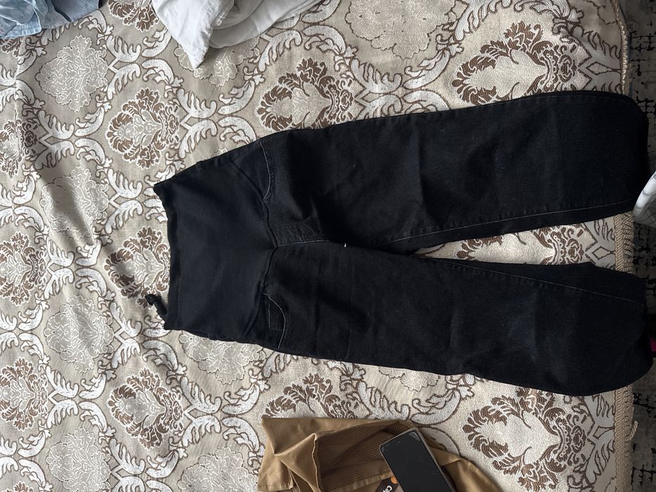 Отдам даром джинсы для беременных размер М