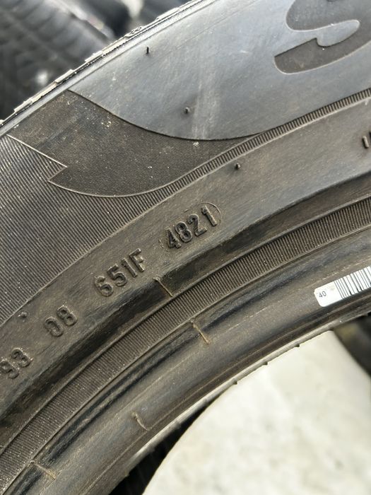 2бр Зимни гуми Pirelli 235/55R19