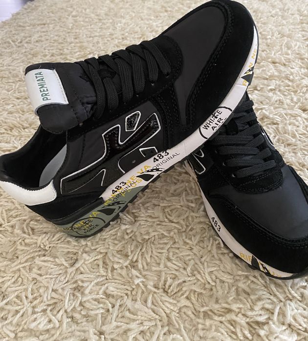 Adidasi Premiata
