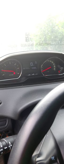 Vand Peugeot 208
