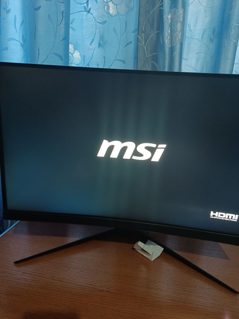 Монитор MSI OPTIX G24C6