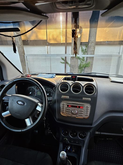 Ford transit connect  2012..