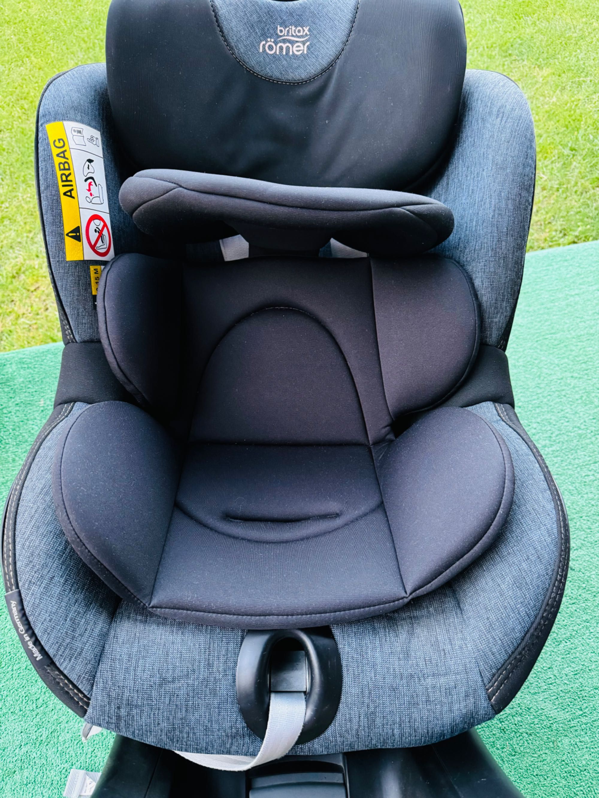 Scaun Auto Britax Romer Dualfix 360 PRO i-size in stare excelentă