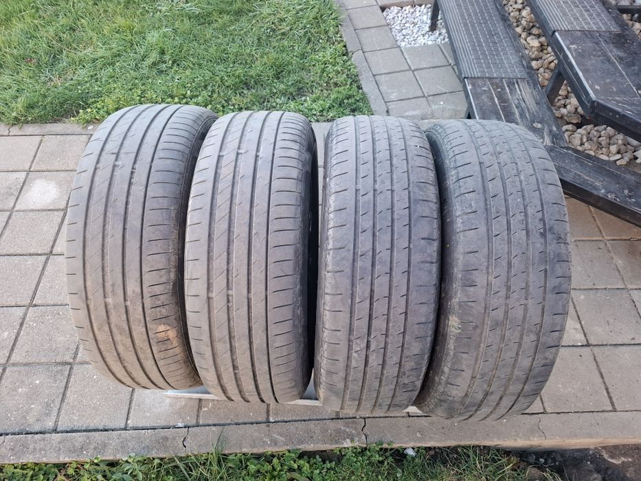 Anvelope Nexen 235 60 R18 vara Volvo XC60