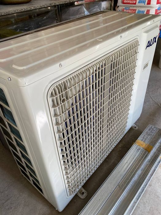 Кондиционер кассетный AUX  36