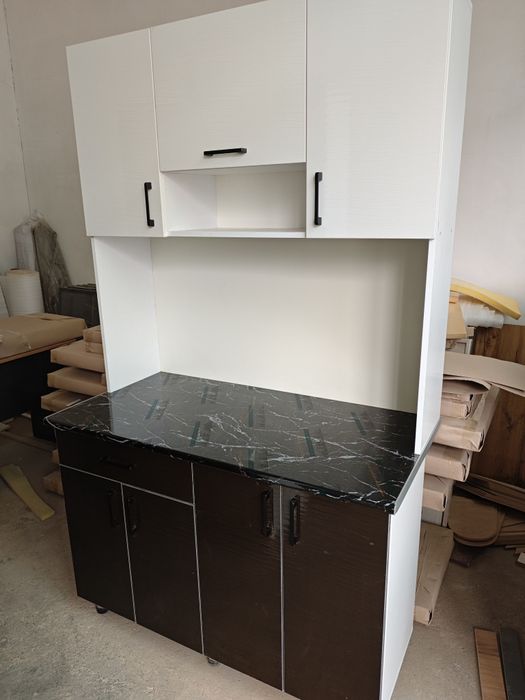 Кухонный  буфет мойка