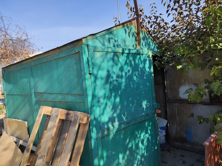 Гараж советских времен