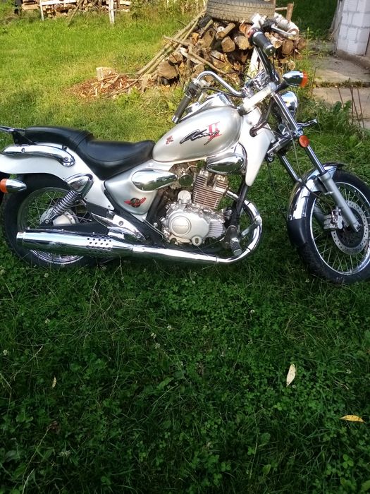 Motocicleta KYMCO