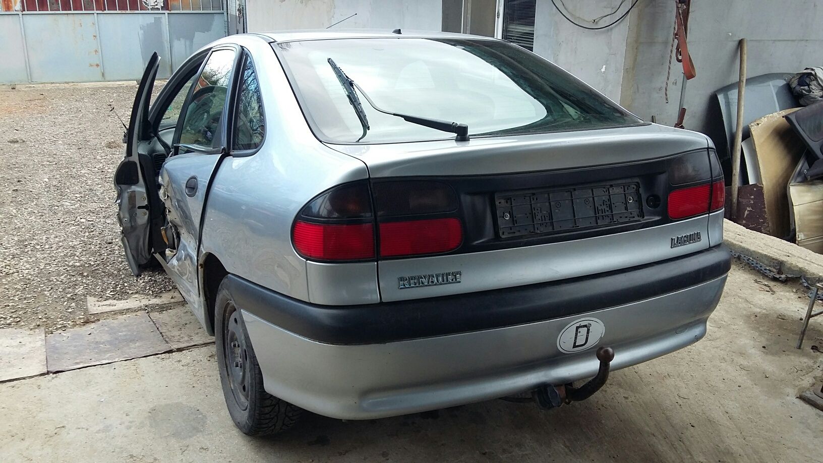 Рено Лагуна 1 /Renault Laguna 1 -На части