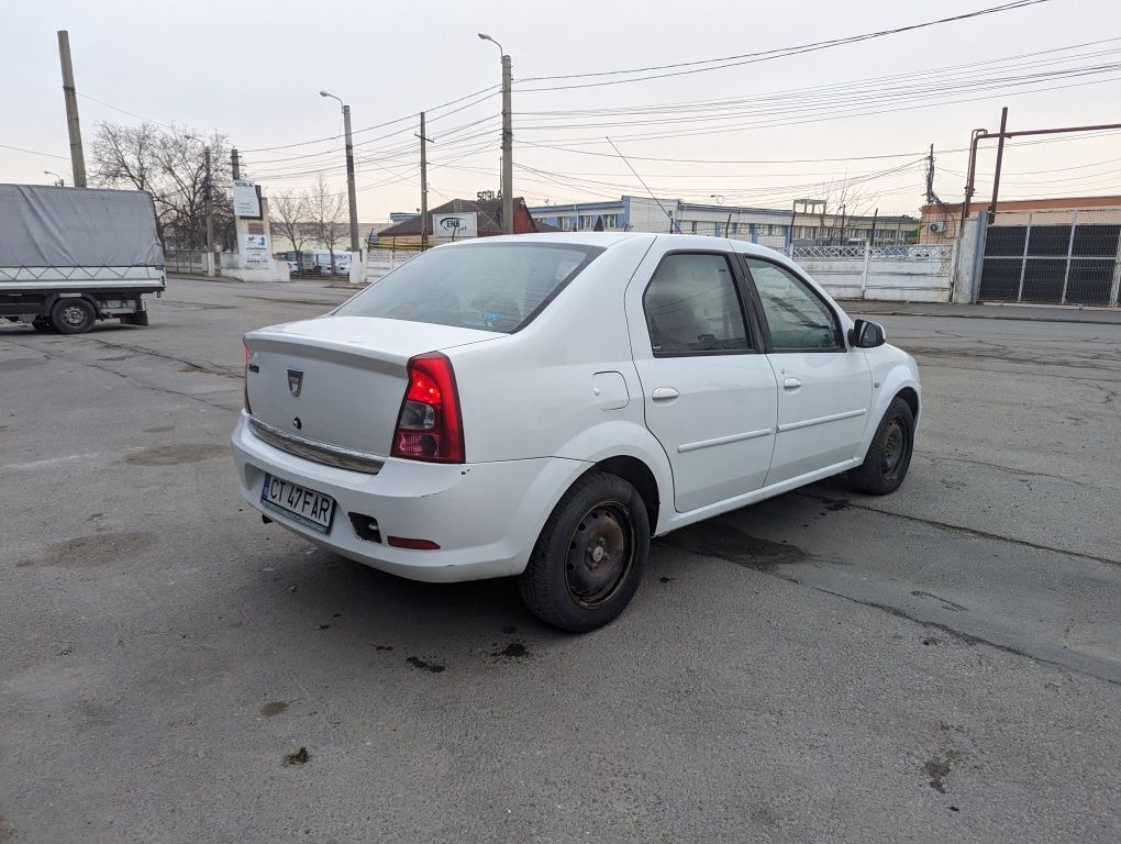 Vând Dacia Logan 2012 1.2 gpl, AC