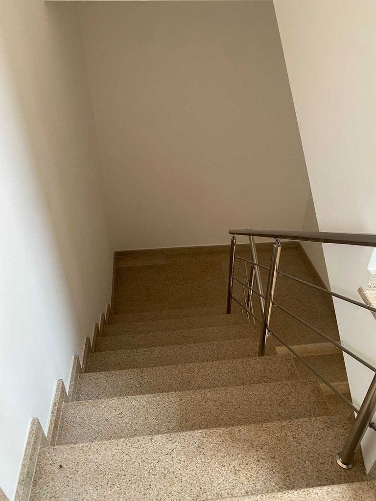 Продава се Къща в Баня - 390 кв.м за 744 €/кв.м - Снимка #18