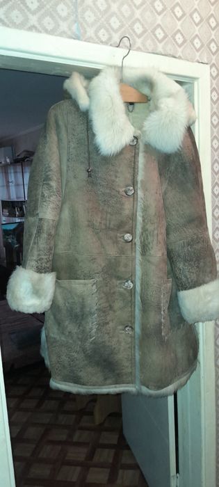 Продам дубленку женская