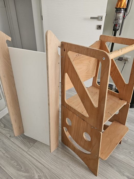 Монтесори кула с пързалка