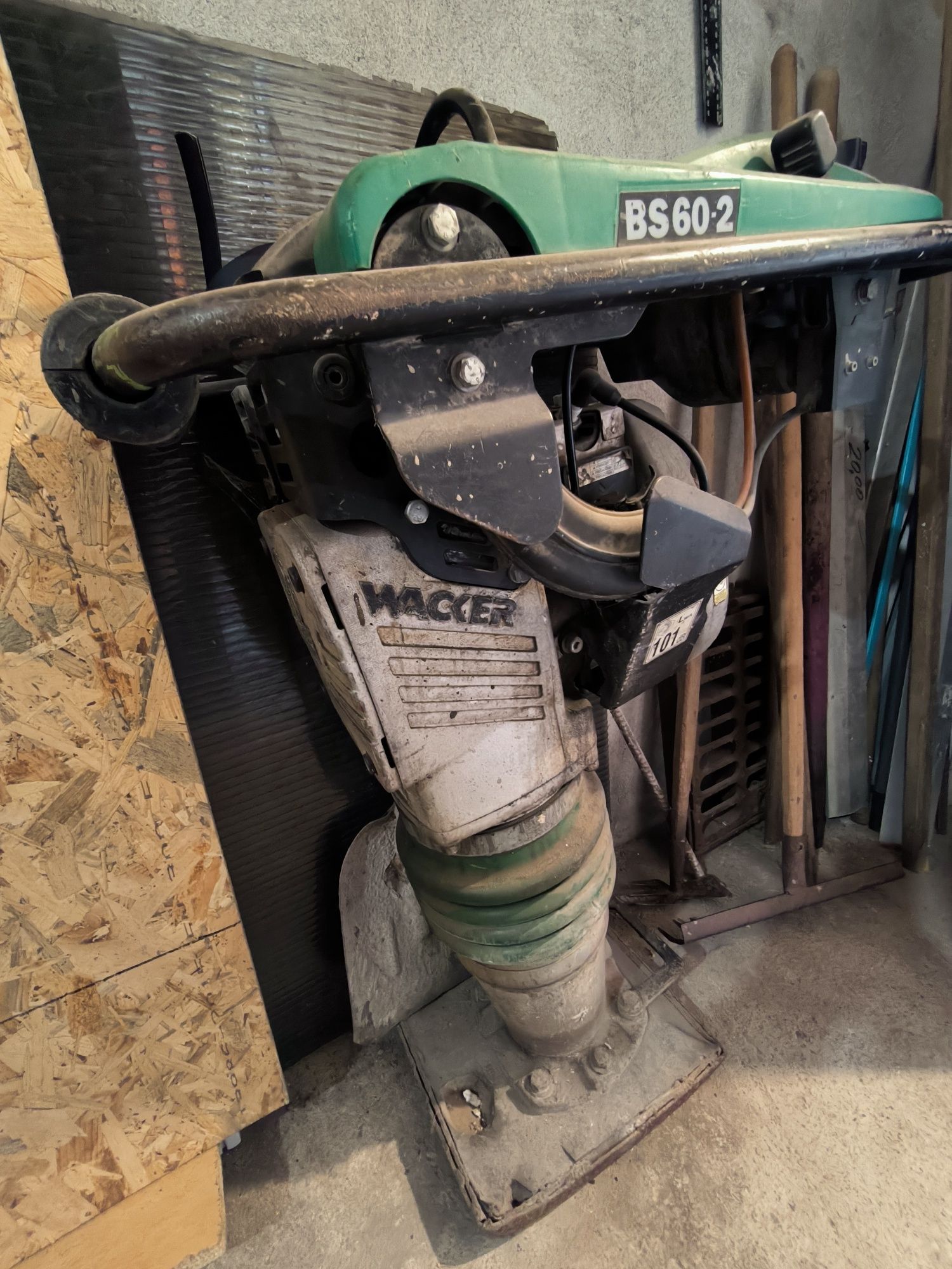 Wacker Neuson BS60-2 Траюбовка пачи крак
