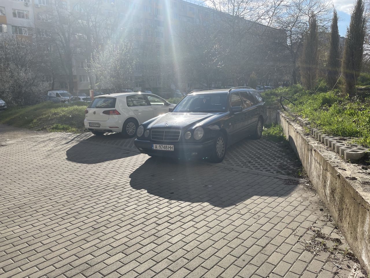 Продава се Гараж / Паркомясто в Бургас, Изгрев - 43 кв.м за 619 €/кв.м - Снимка #3