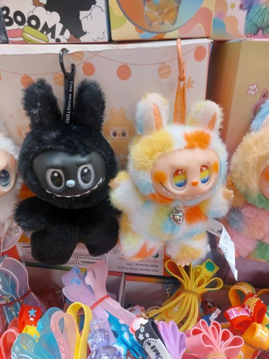 Labubu seria 5 in cutie