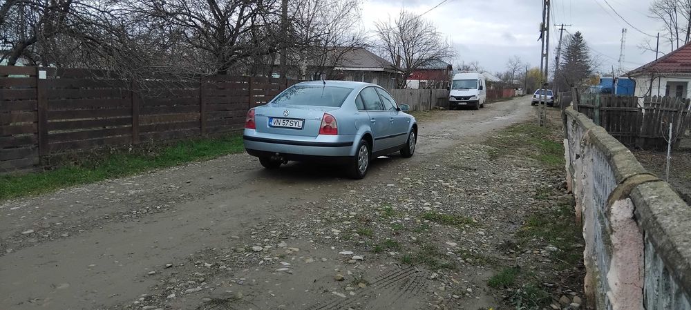 Volkswagen. Passat. Volan. Dreapta.