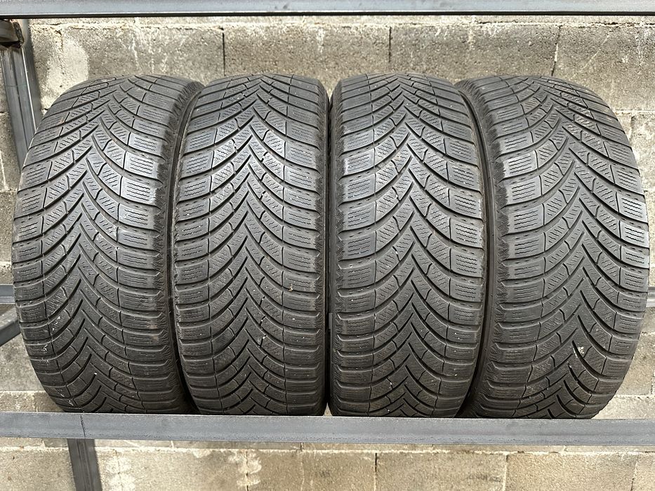 Set anvelope 205/55 R16 SEMPERIT iarnă (m+s)