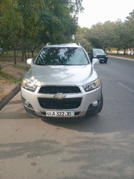 Продаю Chevrolet Captiva