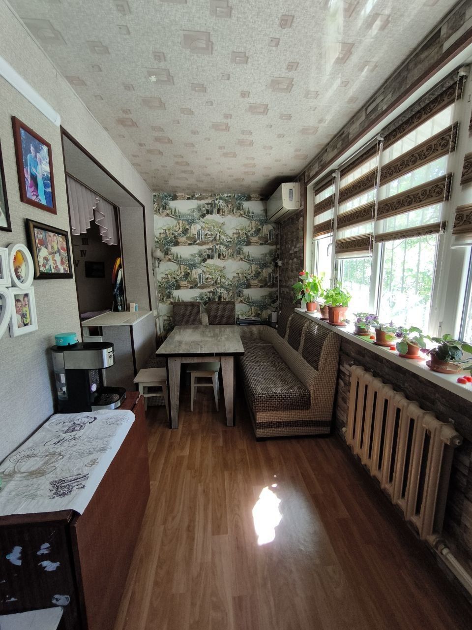 Продаётся квартира,Фархадский базар,улучшенная планировка,цена снижена